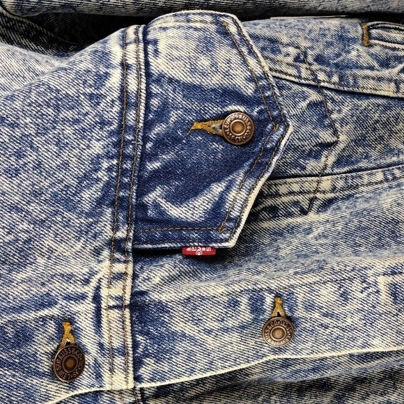 Levi's Vintage Blue Stone Wash Long Sleeve Button Front Trucker Jean Jacket - Picture 5 of 16